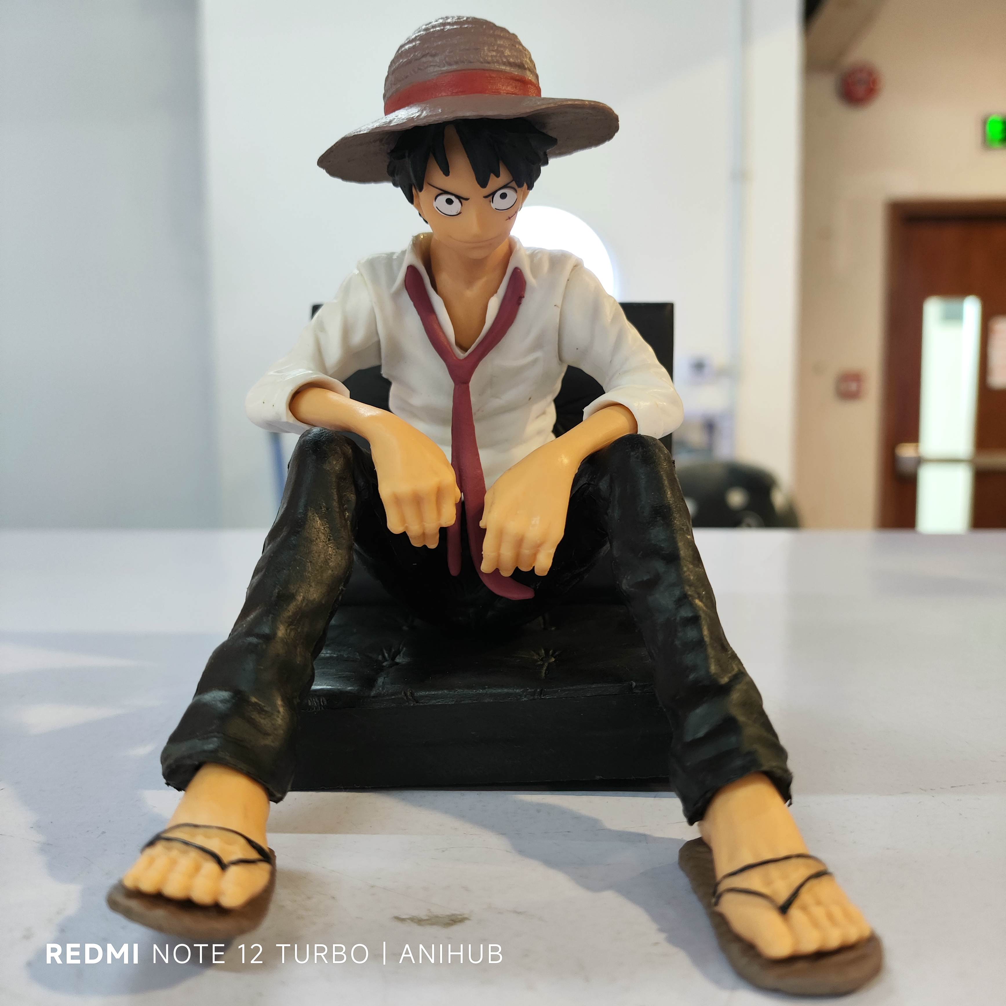 One Piece Luffy Sitting Noddle Stopper No Chair