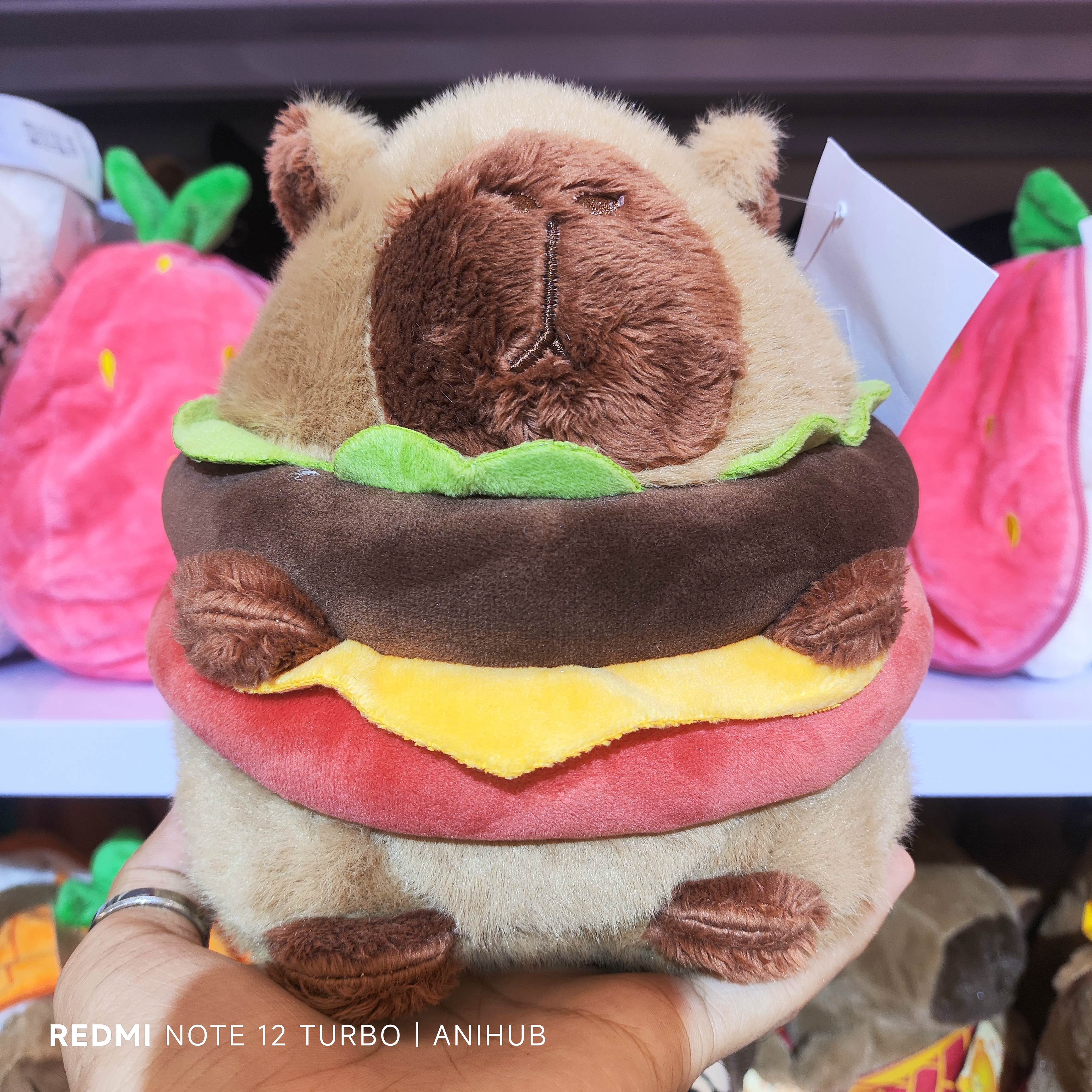 Capy Bara With Burger 25cm plush