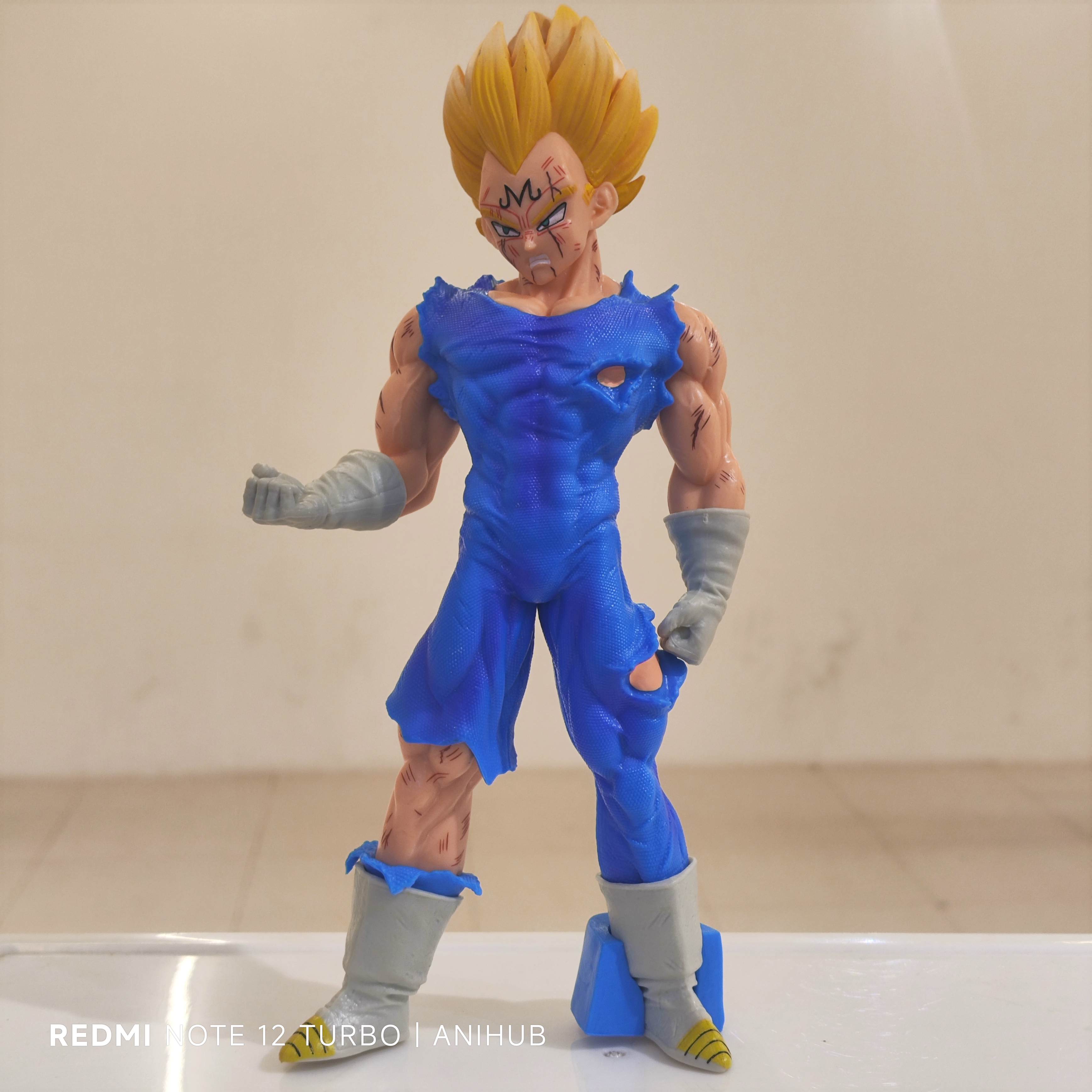 Dragon Ball Super Sayan Yellow Head & Blue Body